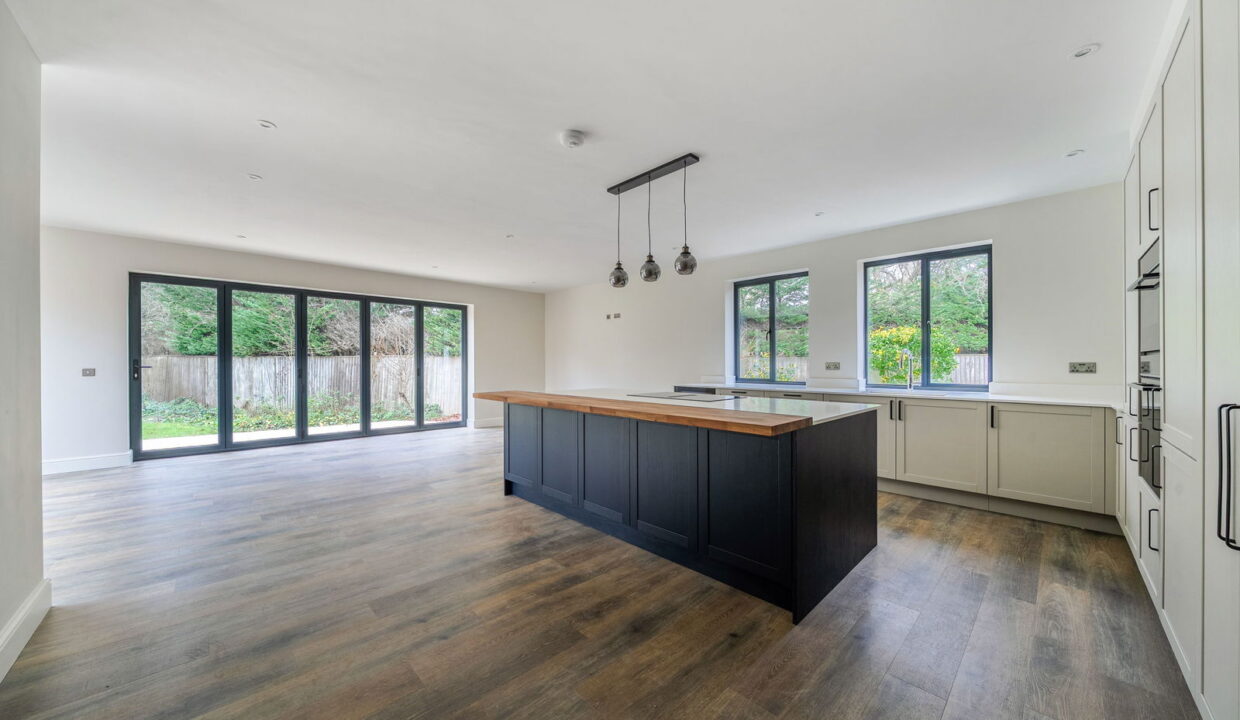 1394205-17-694a7385b9110_1767880209029