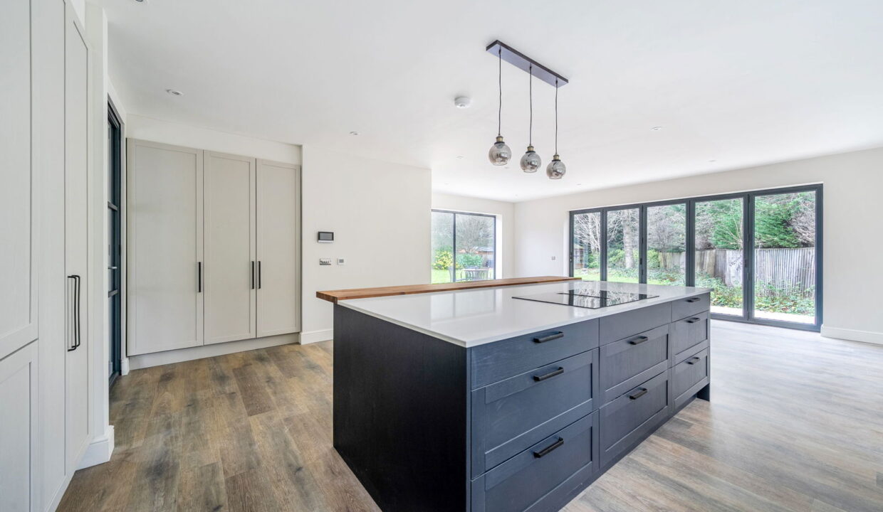 1394205-21-694a73f03c5bc_1767880209032