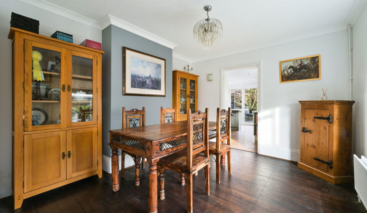 ALINGHAM-ROAD_-29-_13__1765199035107