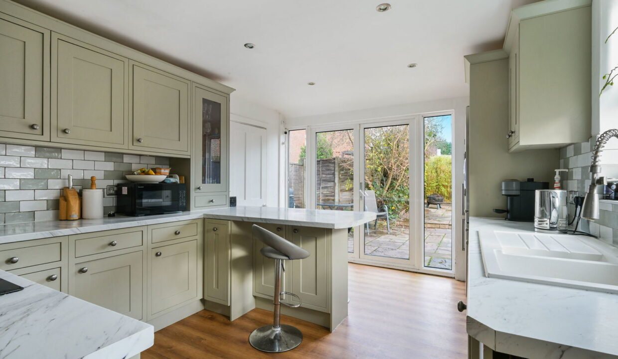 ALINGHAM-ROAD_-29-_15__1765199083817