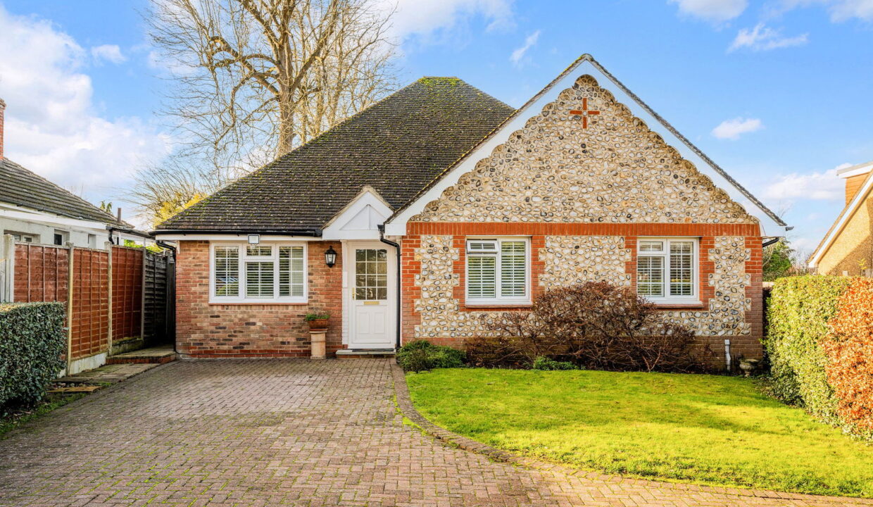 APPLETREE-CLOSE_-1-_3__1765453120810