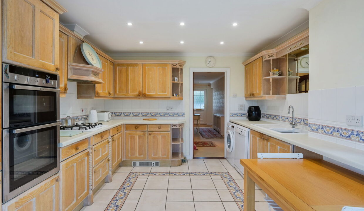 APPLETREE-CLOSE_-1-_7__1765453137729