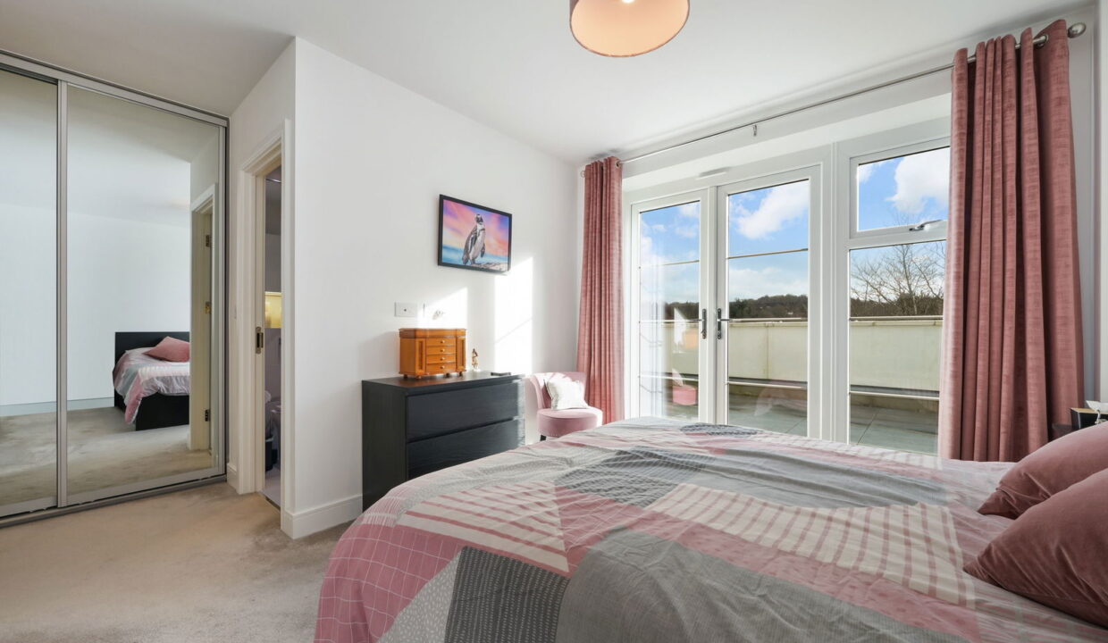 BEECHAM-HOUSE_-FLAT-_17__1769510156331