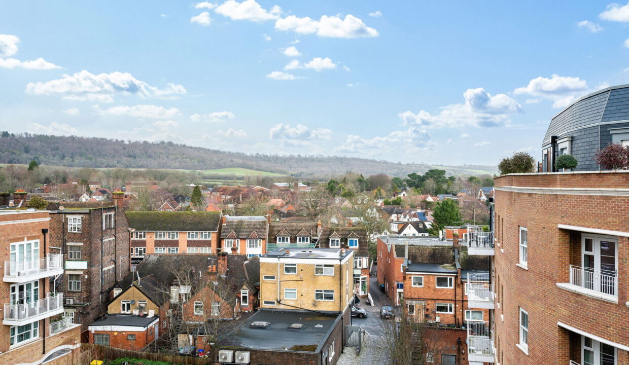 BEECHAM-HOUSE_-FLAT-_33__1769510285058