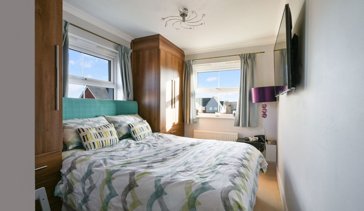 BURRAGE-ROAD_-18-_15__1765540529542