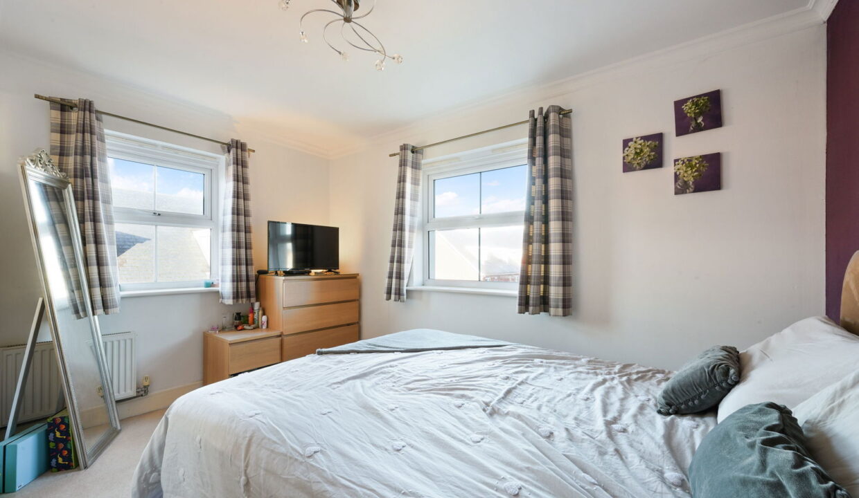 BURRAGE-ROAD_-18-_17__1765540537718