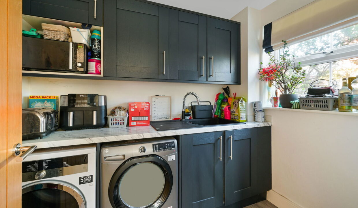 BURRAGE-ROAD_-18-_8__1765540511431