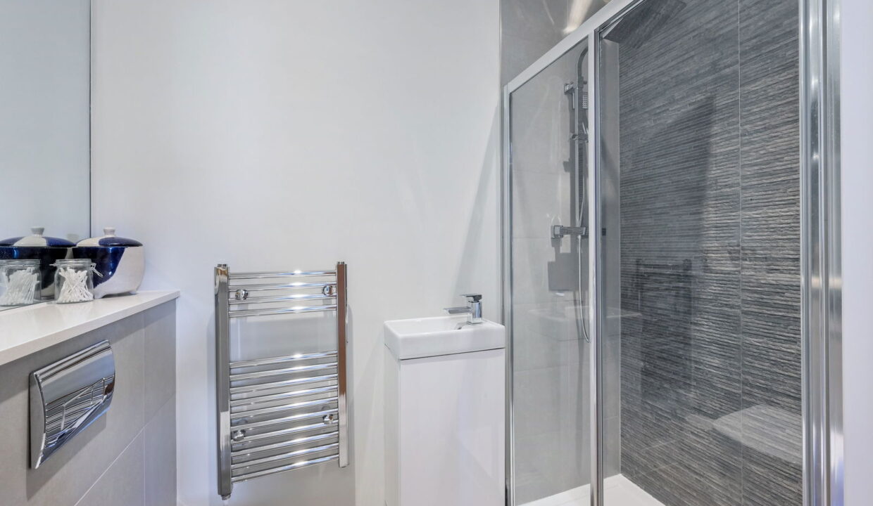 CHANTRY-MEWS_-_1__1767635580279