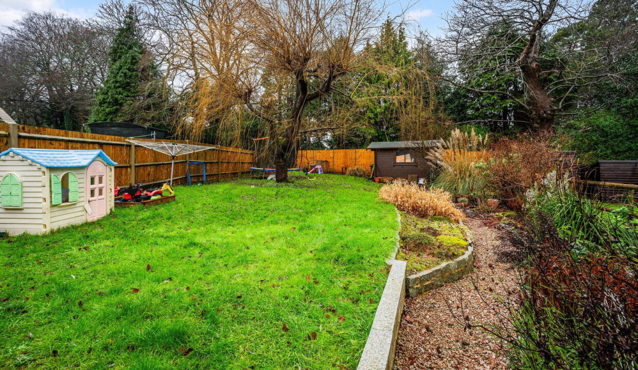 CLARE-COTTAGES_-29-_14__1768392192218