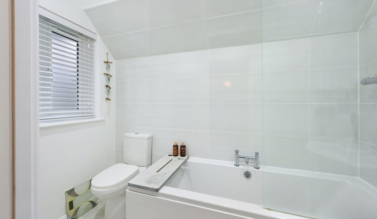 CLARE-COTTAGES_-29-_2__1768392148035