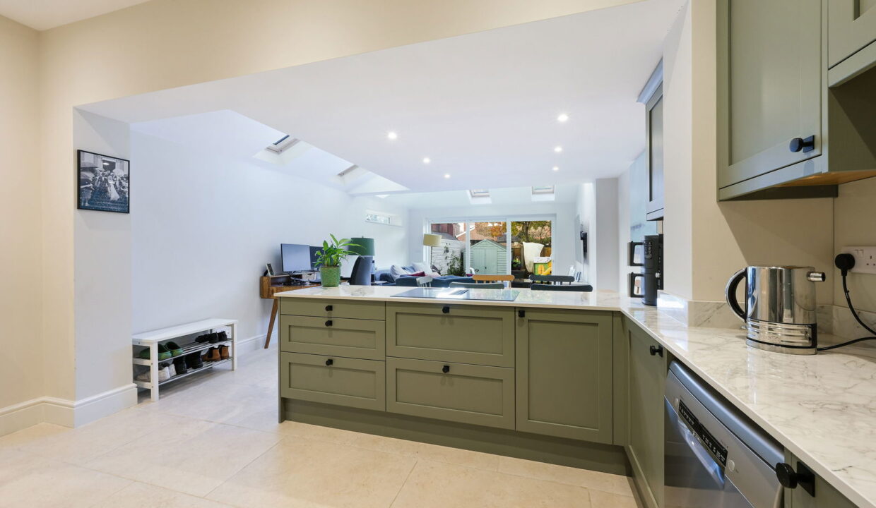 CORNFIELD-ROAD_-50-_17__1765212097156