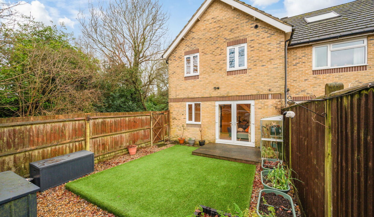 CROWHURST-MEAD_-32-_12__1769181124410