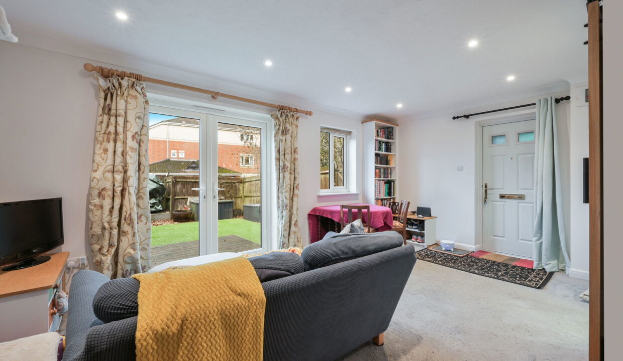 CROWHURST-MEAD_-32-_5__1769177277228