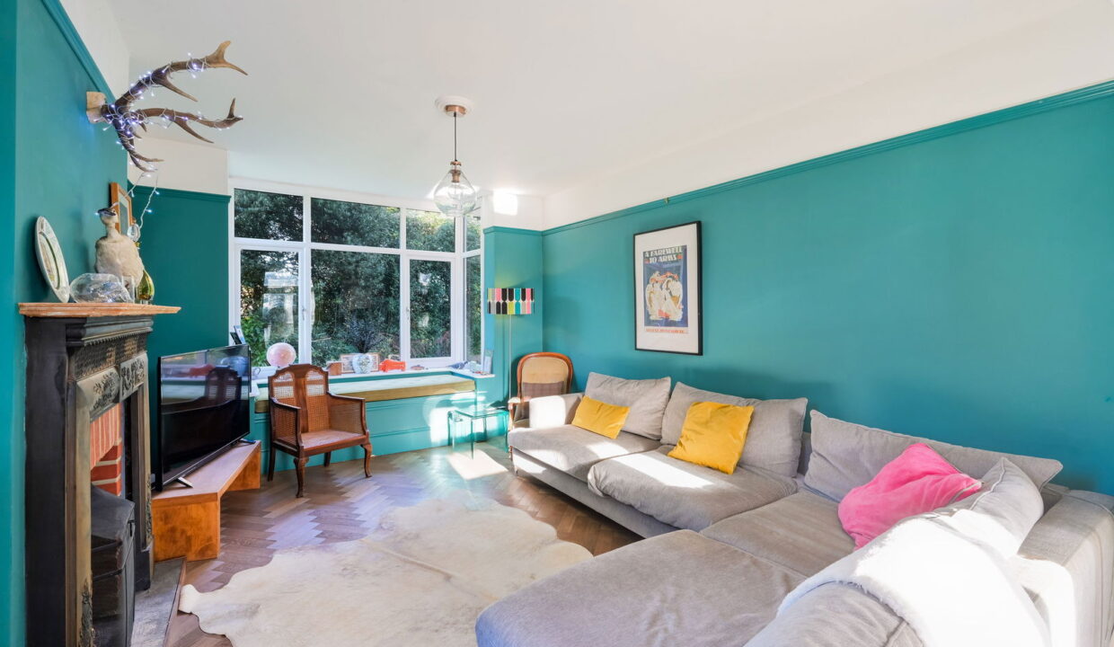 EDGMOUNT-_16__1765543470890