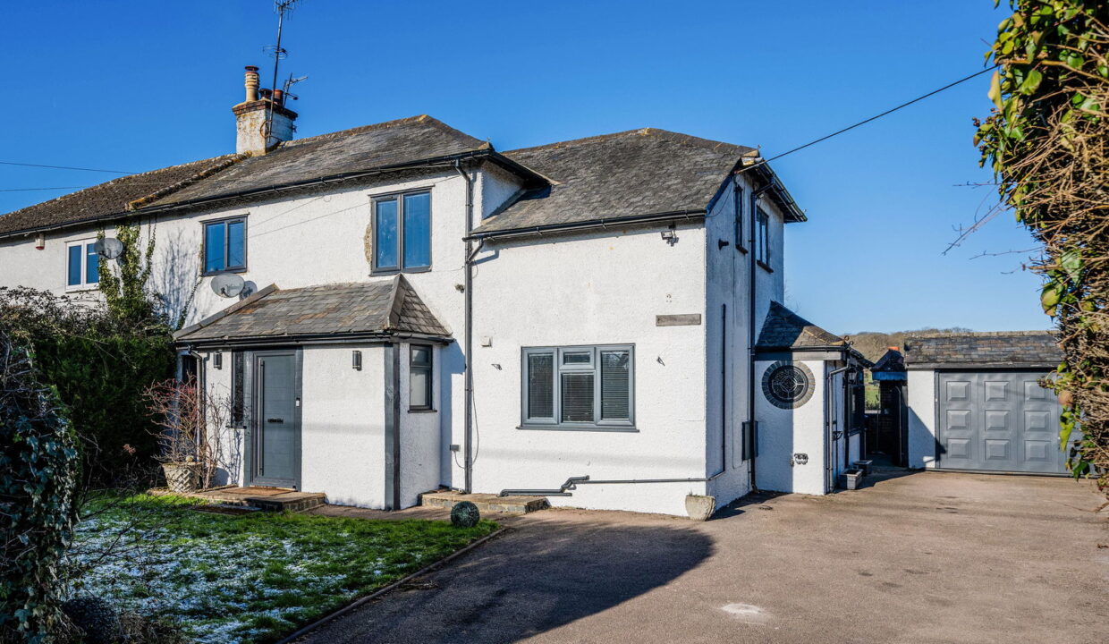 ERMYN-COTTAGES_-6-_1__1767705580567