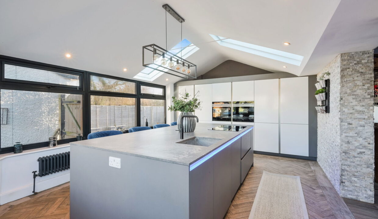 ERMYN-COTTAGES_-6-_8__1767705614355