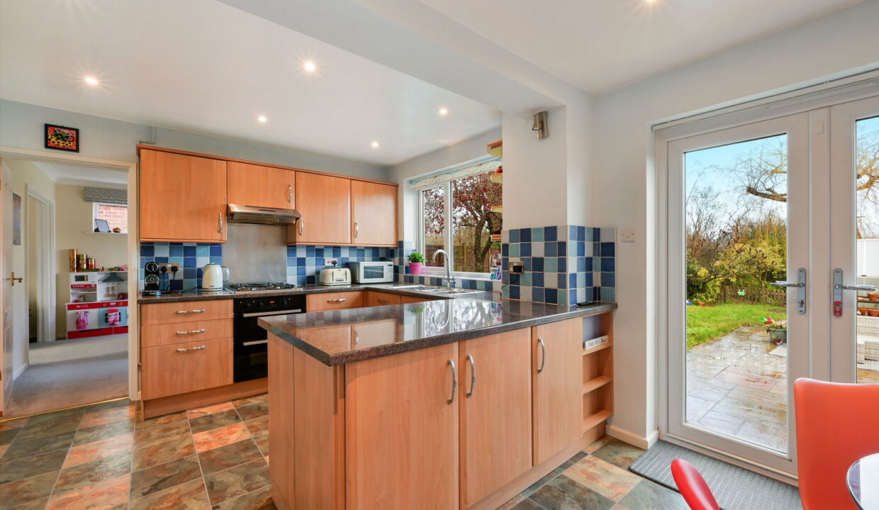 HAYWARDEN_-12-_12__1768846606340