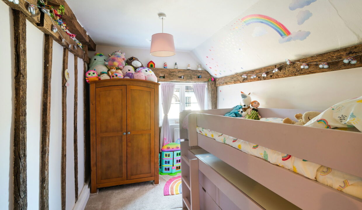 HIGH-STREET_-30-_4__1765542000745