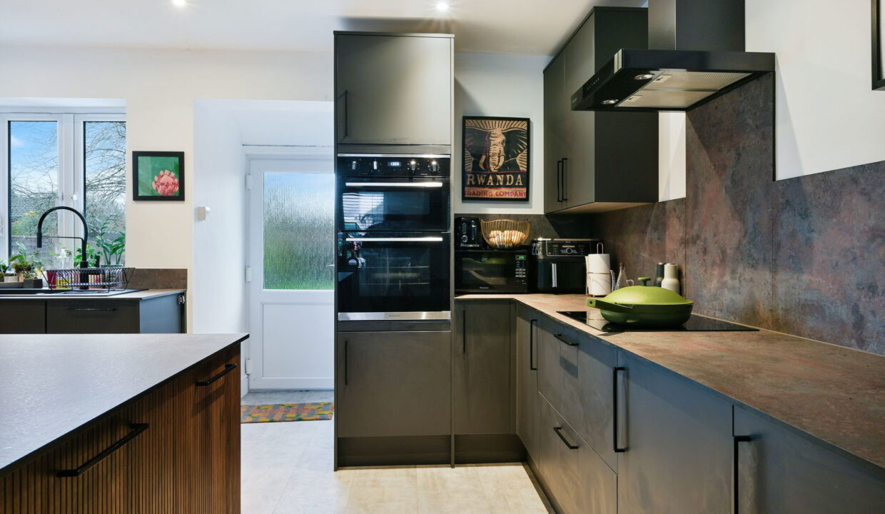 HOLLAND-ROAD_-51-_8__1769082821880