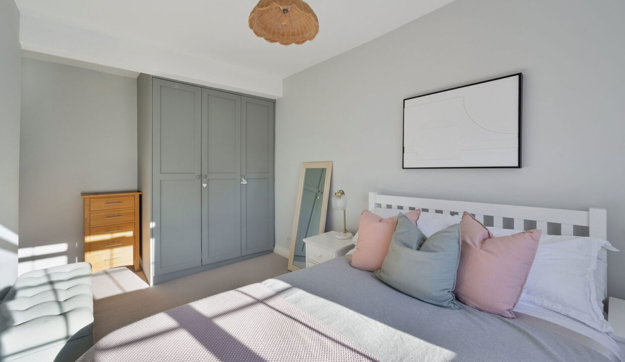 HOLMESDALE-ROAD_-77-_13__1768483919738