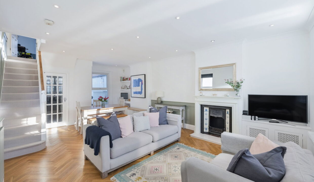 HOLMESDALE-ROAD_-77-_7__1768569818556