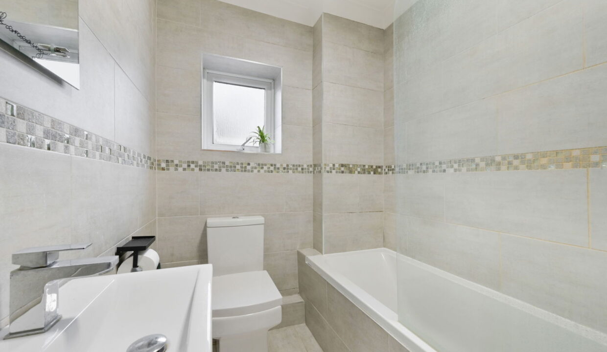 LONDON-ROAD_-115-117_-FLAT-5-9_1767965795974