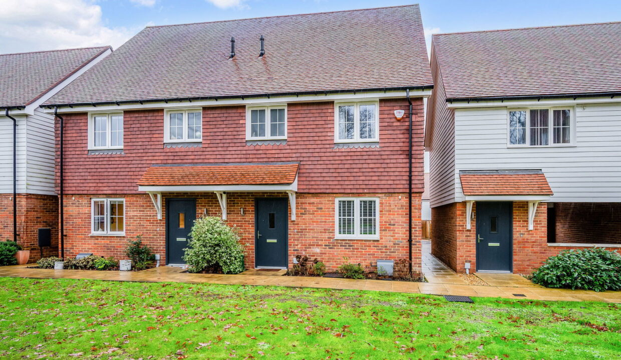 MORTAIN-ROAD_-30-_15_-Edit_1768562120061