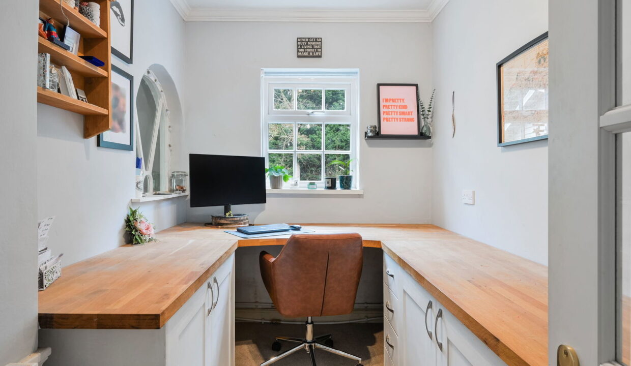 POULTON-LODGE-_25__1766067722282