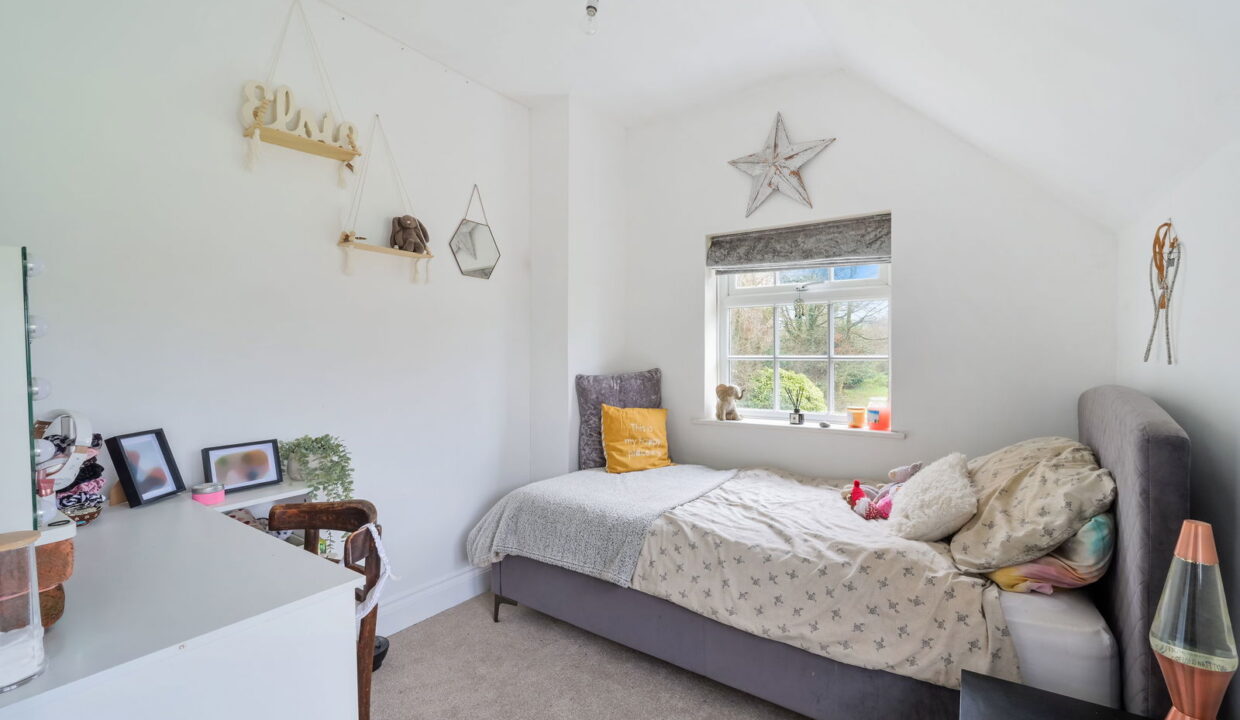 POULTON-LODGE-_9__1766067691441