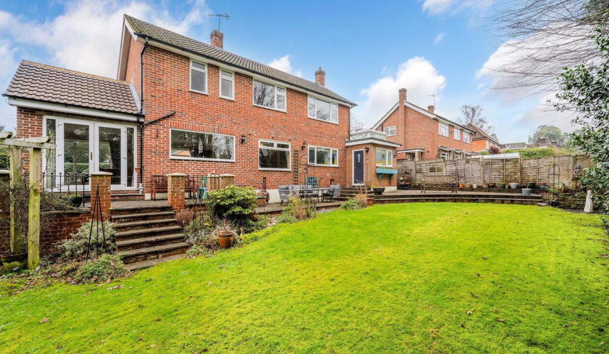 RAGLAN-ROAD_-72-_3__1769522000703