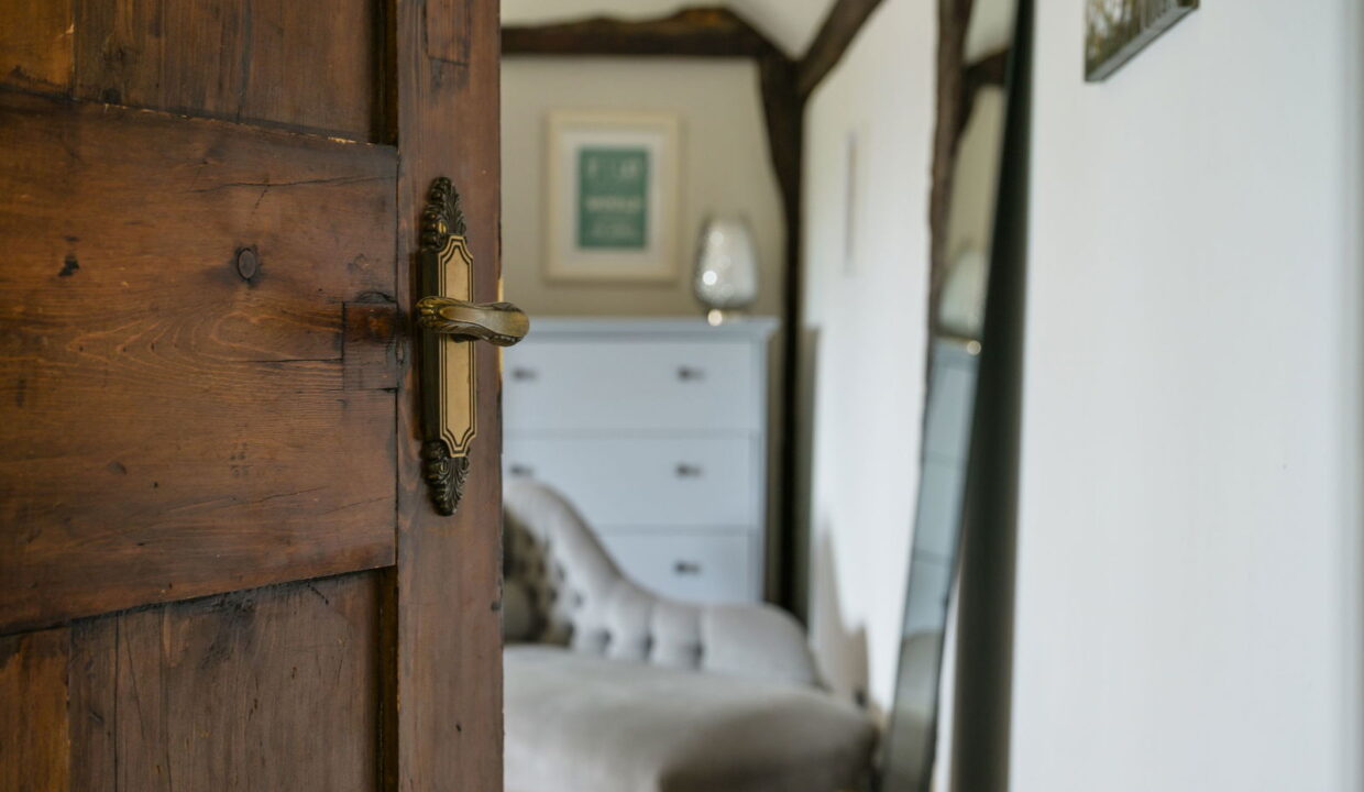 RAY-LODGE-HOUSE-_14__1766068882789