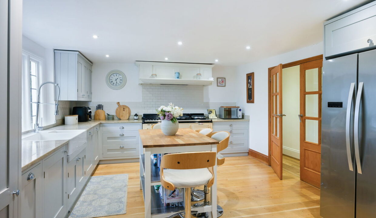 RAY-LODGE-HOUSE-_26__1766068898804