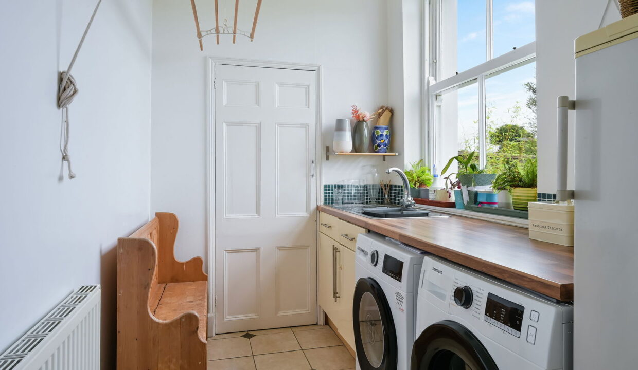 RAY-LODGE-HOUSE-_50__1766068953021