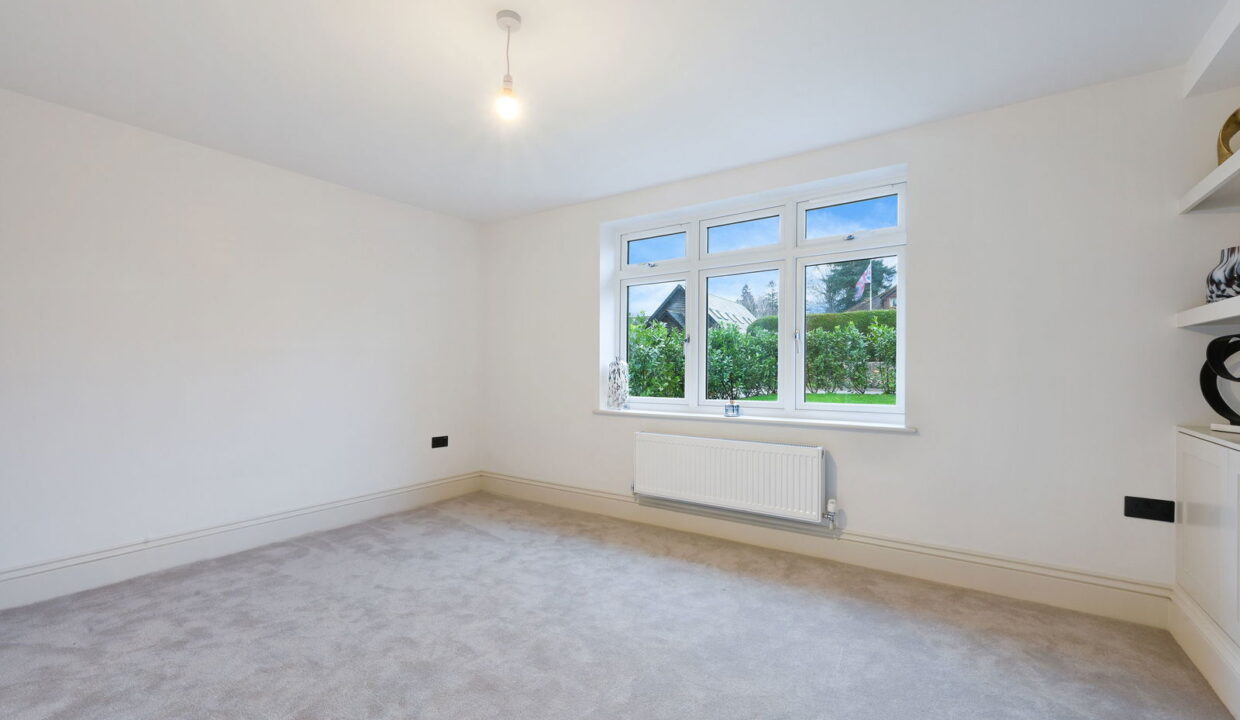 ROWPLATT-LANE_-24-_21__1767630220253