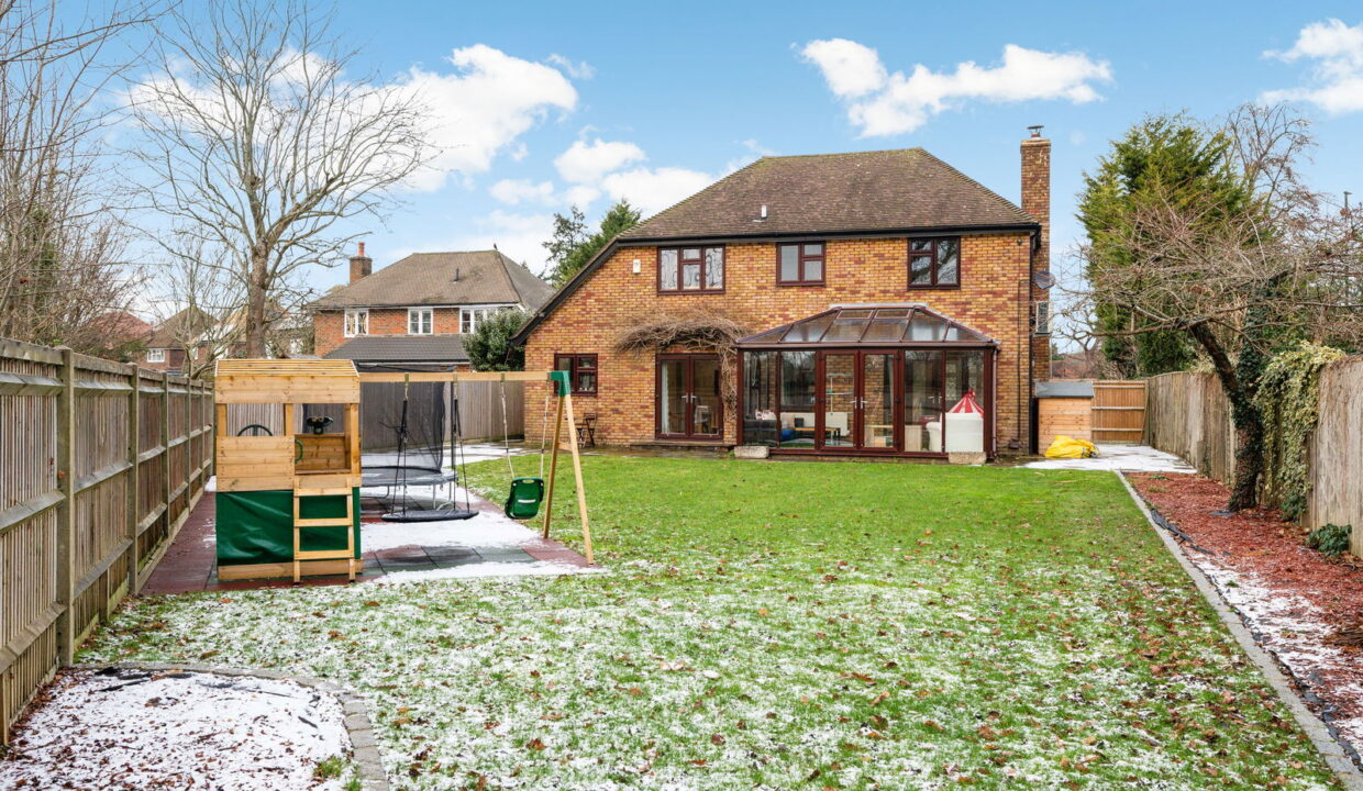 SMALLFIELD-ROAD_-62-40_1767794415675