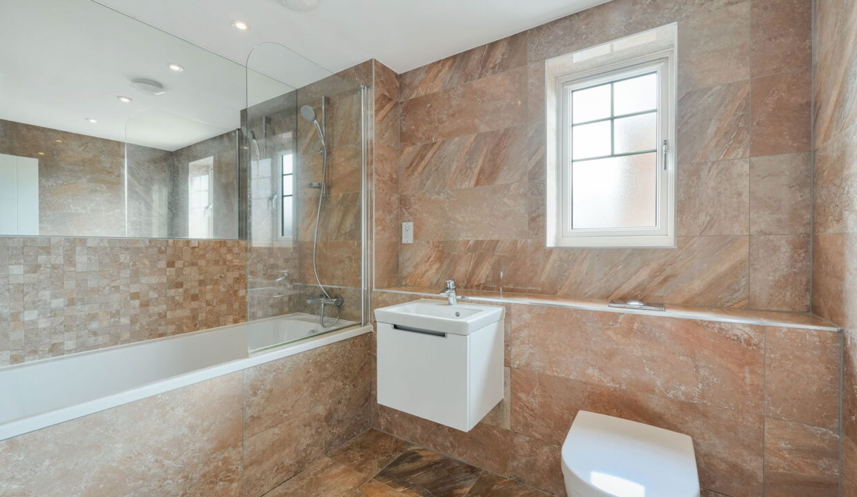 THIRLMERE-_9__1765458995847