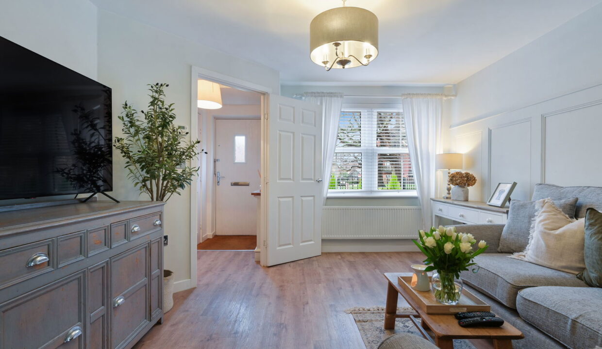 WEBBER-STREET_-24-_12__1769169791175