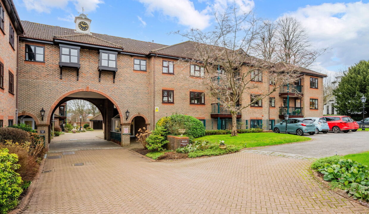 WRAYMEAD-PLACE_-36-_11__1767096423079