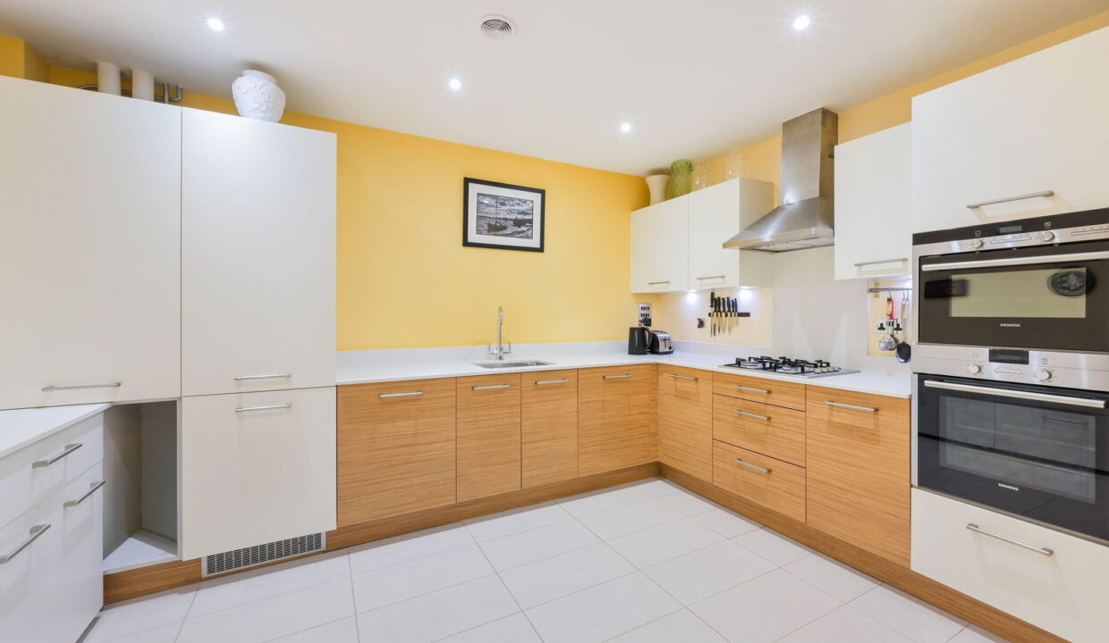 WYCKHAM-HOUSE_-14-_7__1765286209689