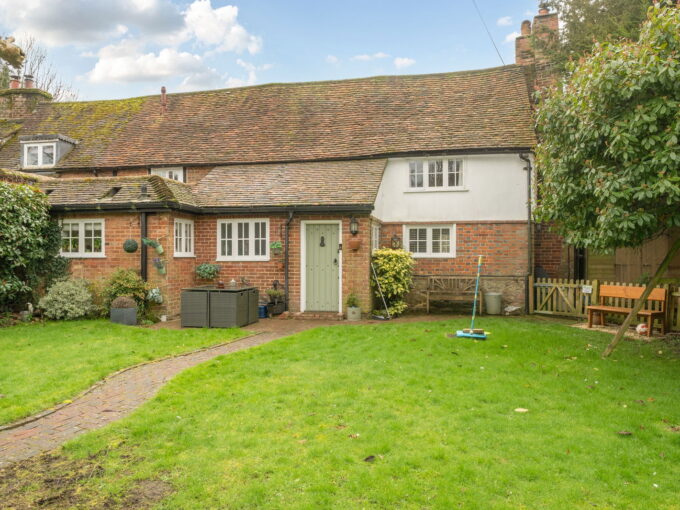 The Walk, Tandridge, Oxted, RH8 9NY