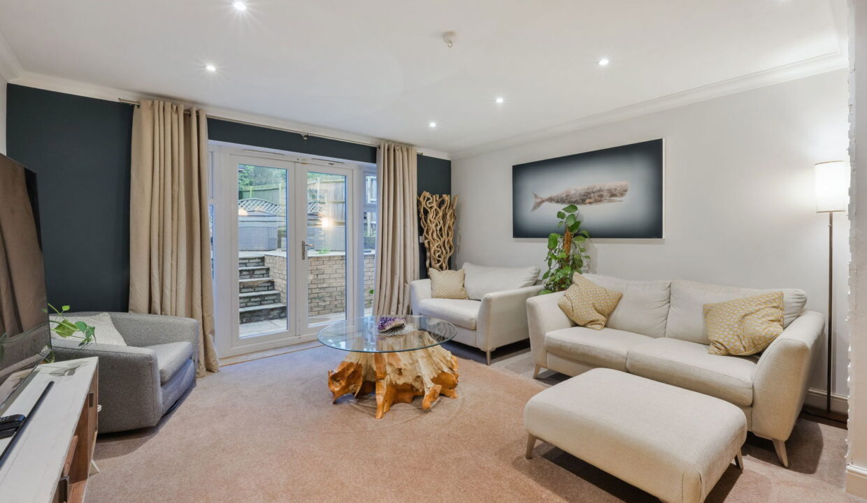 BLUEHOUSE-LANE_-41B-_12__1769688821717