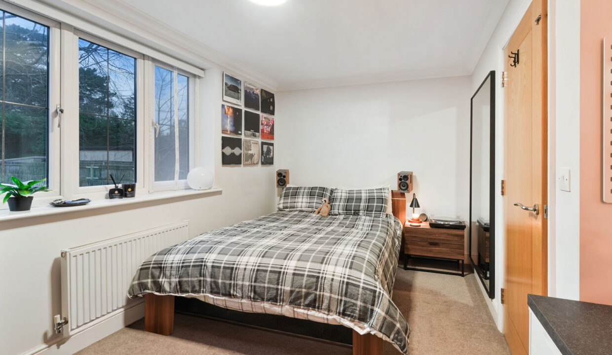 BLUEHOUSE-LANE_-41B-_19__1769688855775