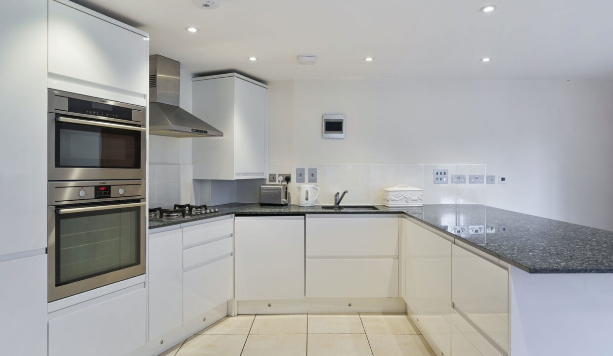 CHESTNUT-COURT_-FLAT-1-_12__1771505281094