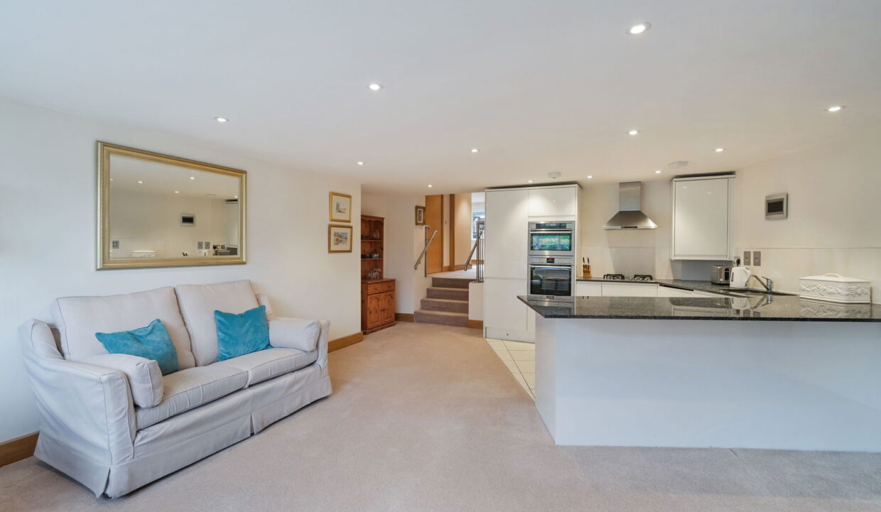 CHESTNUT-COURT_-FLAT-1-_15__1771505281096