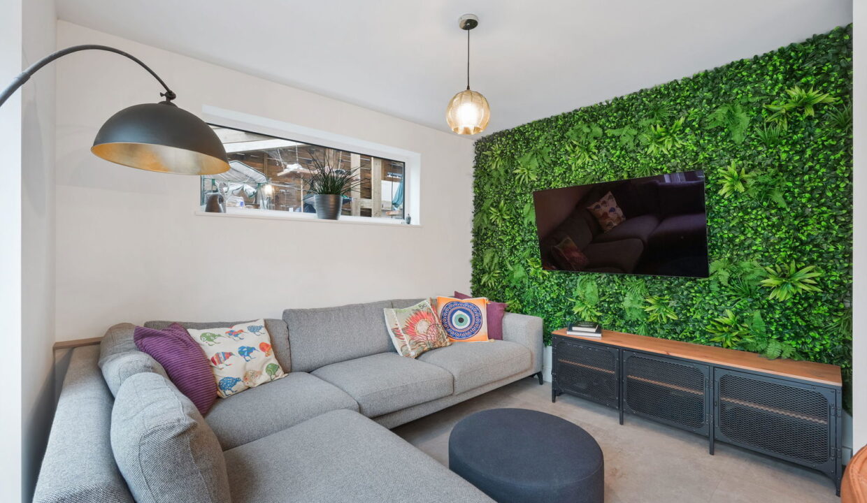 CONISTON-WAY_-24-_13__1768324691286