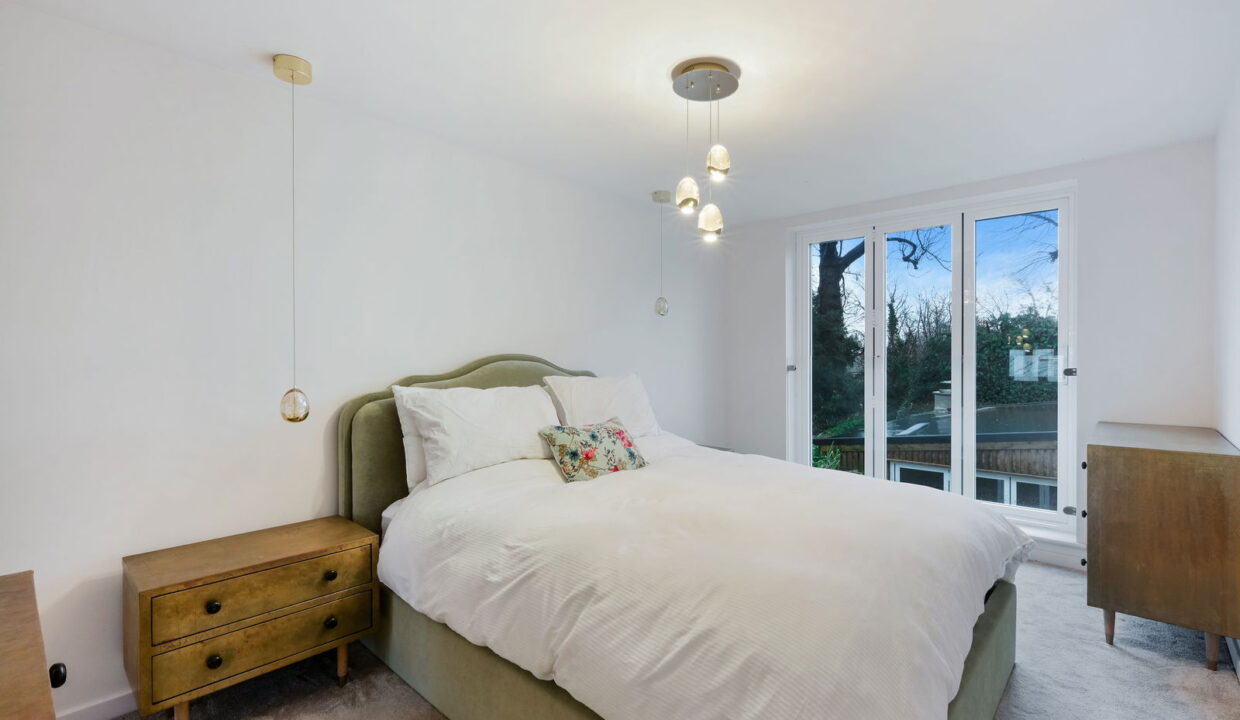 CONISTON-WAY_-24-_24__1768324642574