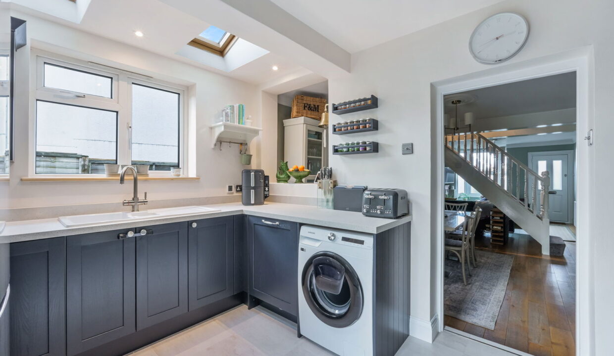 CRESCENT-ROAD_-14-_15__1770033995588