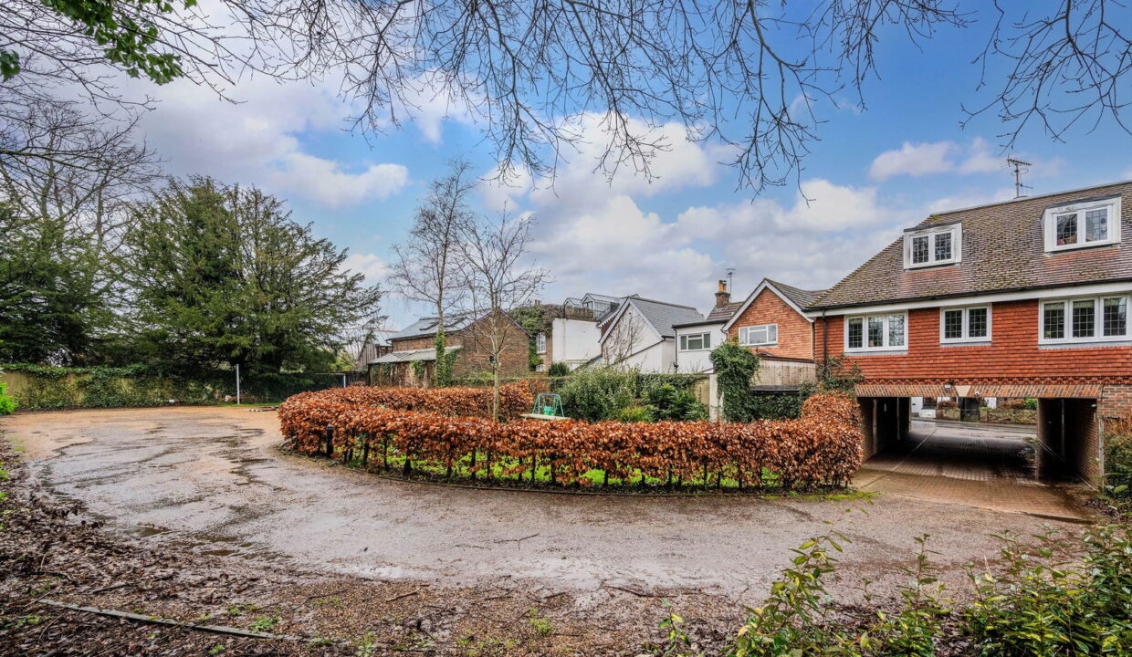 GLEBE-PLACE_-FLAT-6-_2__1770216866697