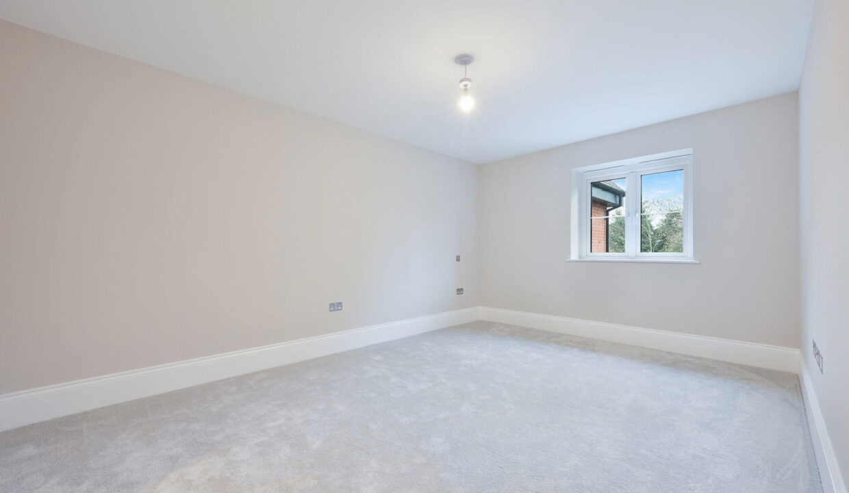 GREEN-HEDGES_-APARTMENT-11-_22__1770224515329