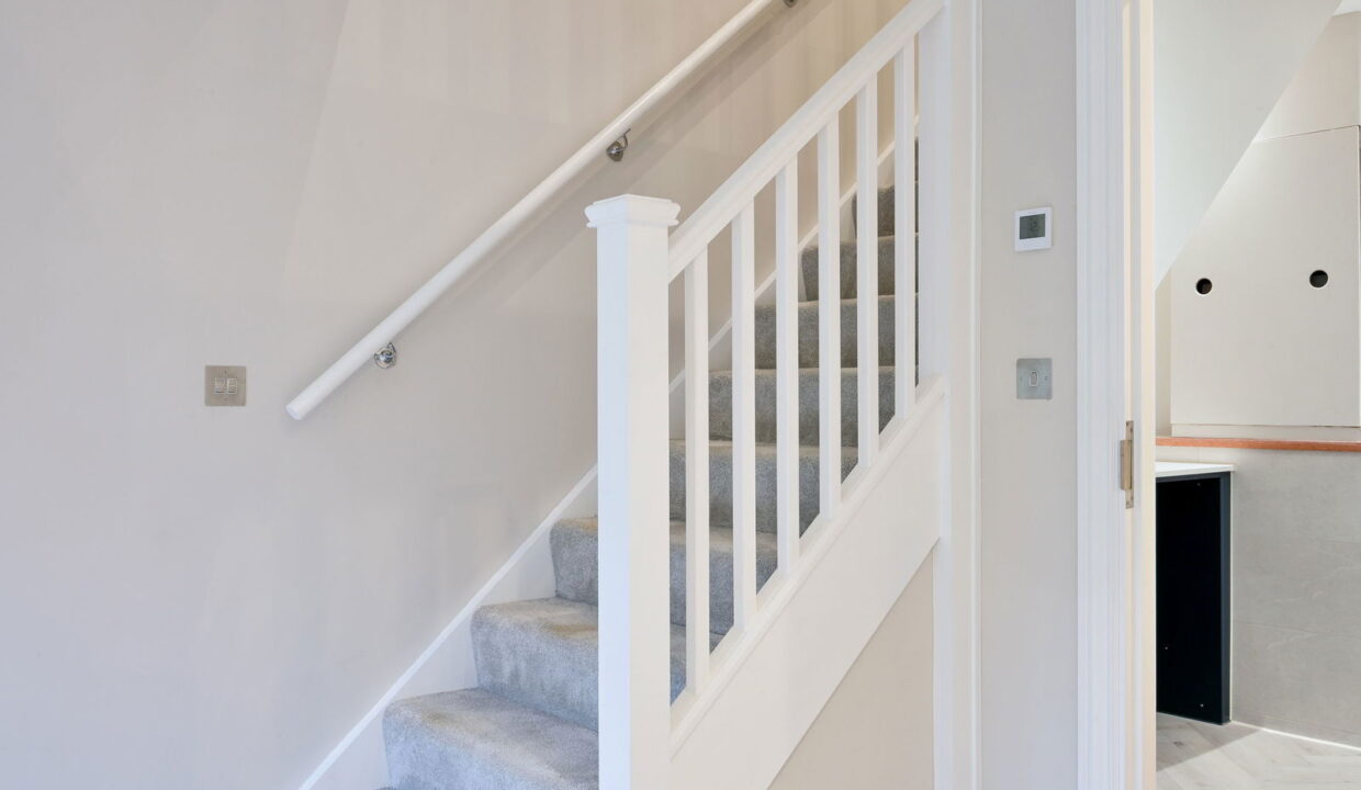 GREEN-HEDGES_-APARTMENT-11-_23__1770224515331